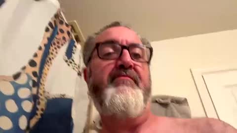 Snapshot of chefsd chatting on 09/12/25, 12:05 Chef online show from 09/12/25, 12:05