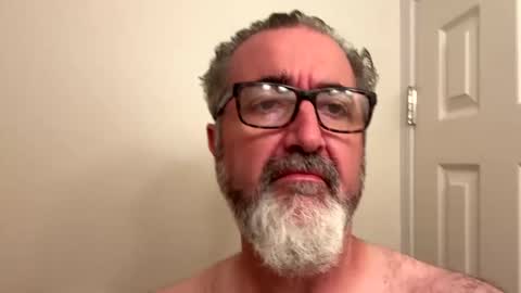 Snapshot of chefsd chatting on 09/22/25, 11:12 Chef online show from 09/22/25, 11:12