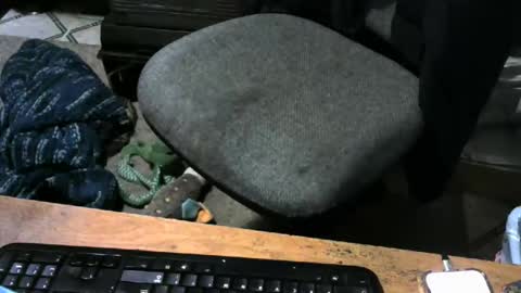 Snapshot of chefy999 chatting on 10/30/25, 12:17 chefy online show from 10/30/25, 12:17