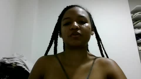 Snapshot of chelcym chatting on 04/21/26, 04:30 cherlcym online show from 04/21/26, 04:30