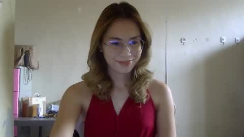 chelly4u69 online show from 09/15/25, 03:50