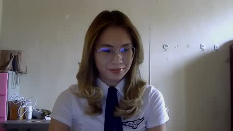 chelly4u69 online show from 09/16/25, 04:35