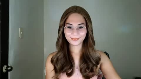 Snapshot of chelly4u69 chatting on 06/29/26, 10:15 chelly4u69 online show from 06/29/26, 10:15