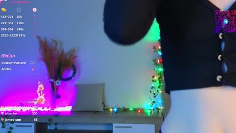 Mona online show from 12/17/24, 09:16