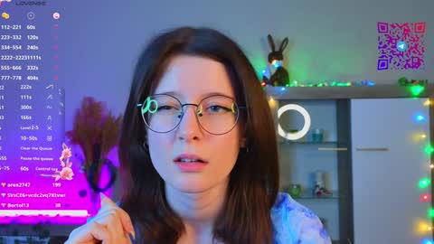 Mona online show from 01/10/25, 09:10