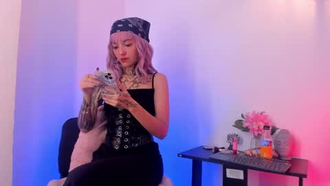 Chelsea  online show from 12/01/25, 08:58