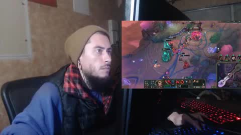 Snapshot of chelseagrinox chatting on 01/10/26, 04:25 Chelsea online show from 01/10/26, 04:25