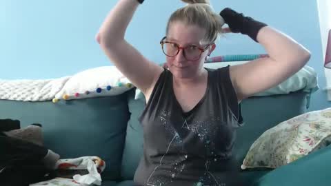 Chelsea online show from 02/20/25, 05:29