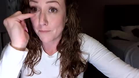 Snapshot of chelseelynn chatting on 01/01/25, 03:13 chelsee lynn online show from 01/01/25, 03:13