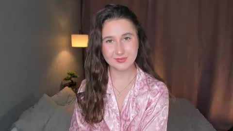 chelsiecleal online show from 10/23/25, 07:23