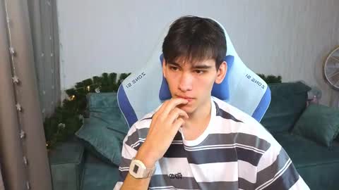 LUCASRYANPVT IS OPEN online show from 02/12/25, 08:49