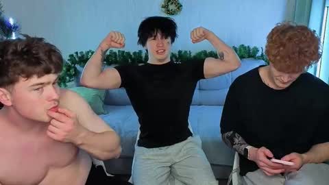 LUCASRYANPVT IS OPEN online show from 11/27/25, 11:23