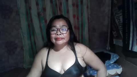 Snapshot of chenita_kits chatting on 03/18/26, 11:13 chenita_kits online show from 03/18/26, 11:13