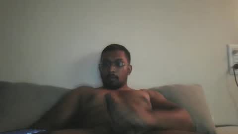 chennaibull1011 online show from 03/31/26, 12:27