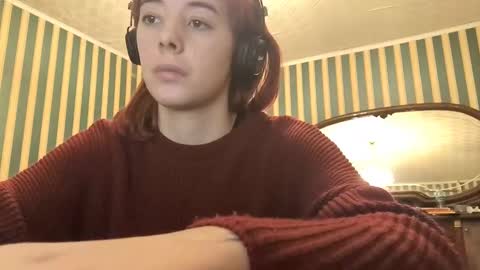 Snapshot of cherisegatchel chatting on 03/03/26, 06:36 Emely online show from 03/03/26, 06:36
