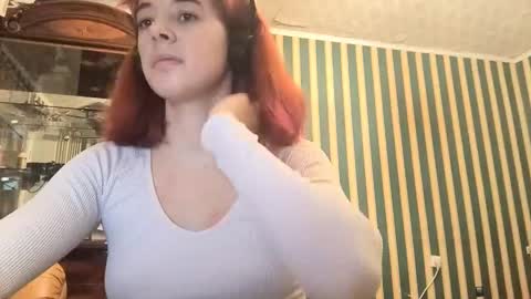 Snapshot of cherisegatchel chatting on 03/05/26, 06:37 Emely online show from 03/05/26, 06:37