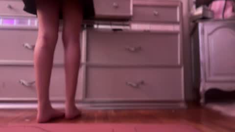 Snapshot of cherliecarmen chatting on 02/01/25, 08:16 cherliecarmen online show from 02/01/25, 08:16