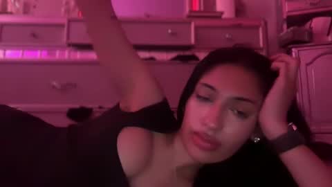 Snapshot of cherliecarmen chatting on 02/15/25, 09:59 cherliecarmen online show from 02/15/25, 09:59