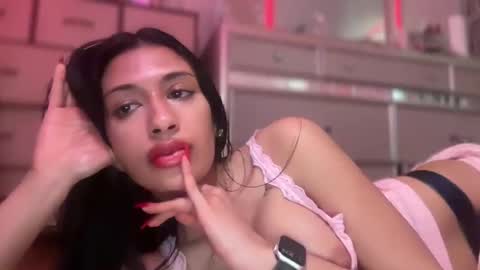 Snapshot of cherliecarmen chatting on 03/06/25, 03:24 cherliecarmen online show from 03/06/25, 03:24