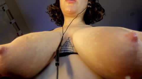 Allyss online show from 01/14/25, 12:43