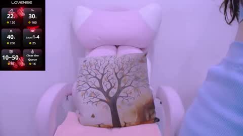 Snapshot of cherriana chatting on 11/02/25, 12:46 Cheri online show from 11/02/25, 12:46