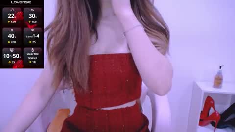 Snapshot of cherriana chatting on 11/20/25, 12:22 Cheri online show from 11/20/25, 12:22