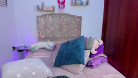 cherries_and_wine_ online show from 12/14/24, 08:40