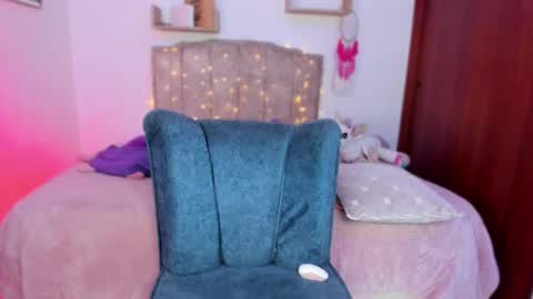 cherries_and_wine_ online show from 02/28/25, 10:28