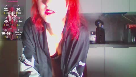 Snapshot of cherrrylips666000 chatting on 10/13/25, 07:52 ur cherry online show from 10/13/25, 07:52