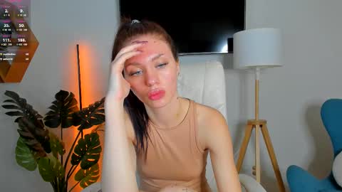 Snapshot of cherry__kiss chatting on 09/15/25, 08:47 Cherry  Kiss online show from 09/15/25, 08:47