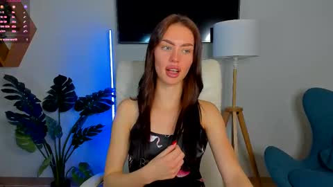 Snapshot of cherry__kiss chatting on 10/09/25, 07:34 Cherry  Kiss online show from 10/09/25, 07:34