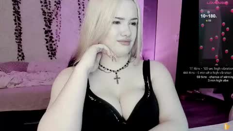 Snapshot of cherry_elfcat chatting on 03/19/26, 02:37 cherry_elfcat online show from 03/19/26, 02:37