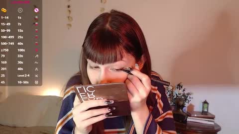 Cheryl online show from 01/08/25, 04:33