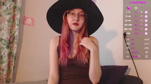 Cheryl online show from 09/18/25, 03:03