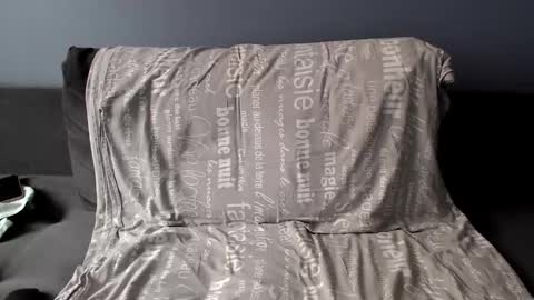 Astrid online show from 10/13/25, 05:29