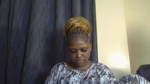 Goddess online show from 11/12/25, 07:03