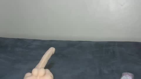 cherry_pic online show from 12/08/24, 08:51