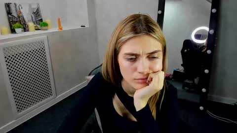 cherry_pr1ce online show from 12/20/24, 10:27