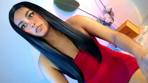 Snapshot of cherry_temptation28 chatting on 07/19/26, 09:40 marshmallow online show from 07/19/26, 09:40