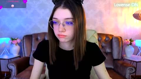 Snapshot of cherry_wipe chatting on 03/05/26, 07:26 Cherry Wipe online show from 03/05/26, 07:26