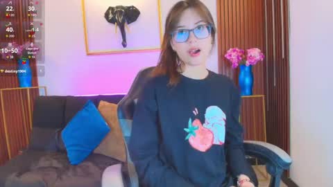 Snapshot of cherryblossom18_ chatting on 04/18/26, 07:58 Cherry online show from 04/18/26, 07:58