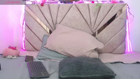 Snapshot of cherryblossom78 chatting on 01/12/25, 03:25 cherryblossom78 online show from 01/12/25, 03:25