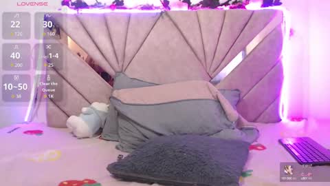 Snapshot of cherryblossom78 chatting on 10/07/25, 04:53 cherryblossom78 online show from 10/07/25, 04:53