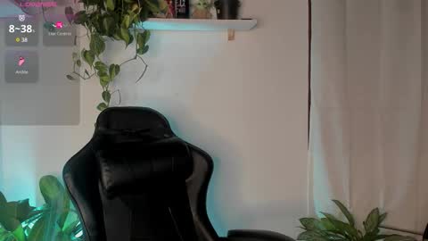 Cherry Lady online show from 10/30/25, 02:35