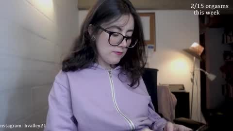 Sarah Prez online show from 11/16/25, 07:03