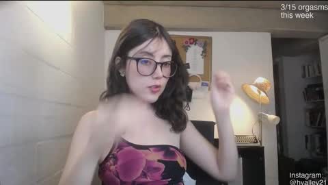 Sarah Prez online show from 02/19/26, 12:06