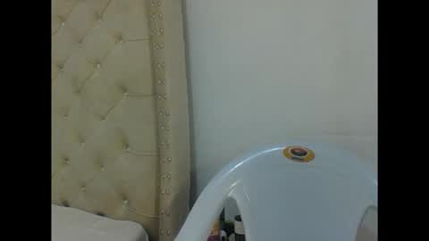 cherry online show from 11/03/25, 10:10