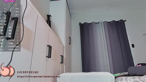 Cherry online show from 09/10/25, 02:22