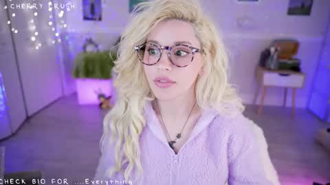 Snapshot of cherrycrush chatting on 02/25/26, 07:12 Cherry Crush online show from 02/25/26, 07:12