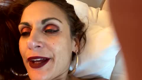 cherrydarlin5176 online show from 10/13/25, 11:38